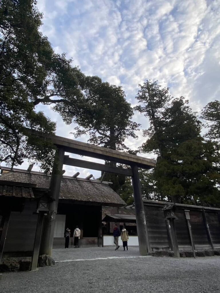 The main shrine Shogu