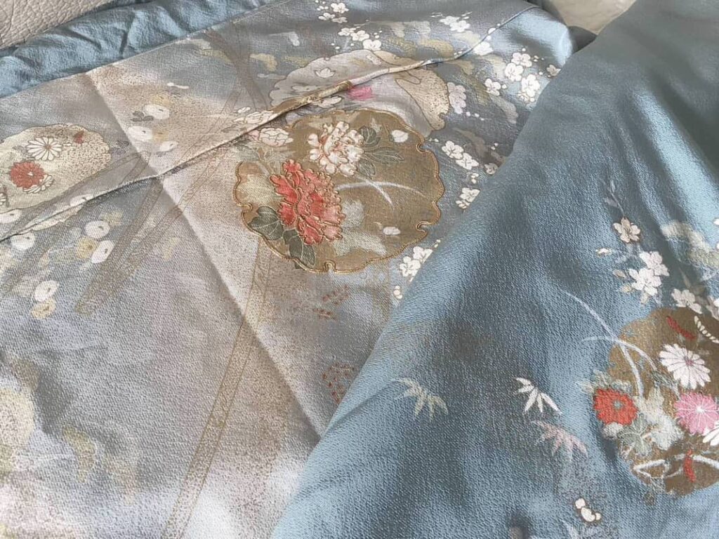 100% silk kimono